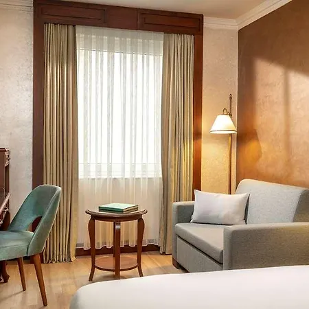 Occidental Taksim Hotel *