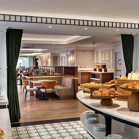 Occidental Taksim Hotel *