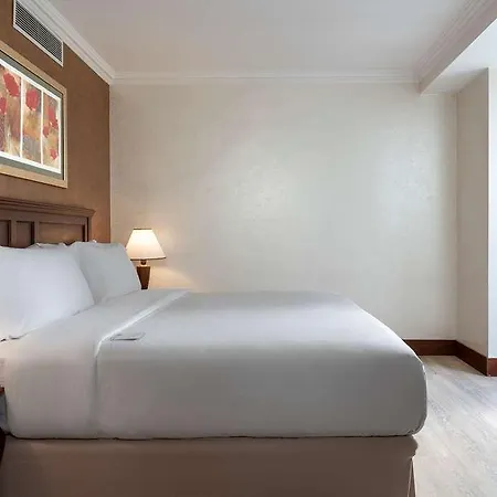Hotel Occidental Taksim *