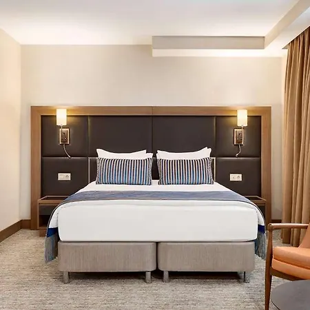 Tryp Sisli Hotel *