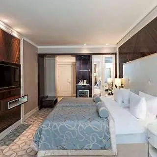 Elite World Florya Otel *