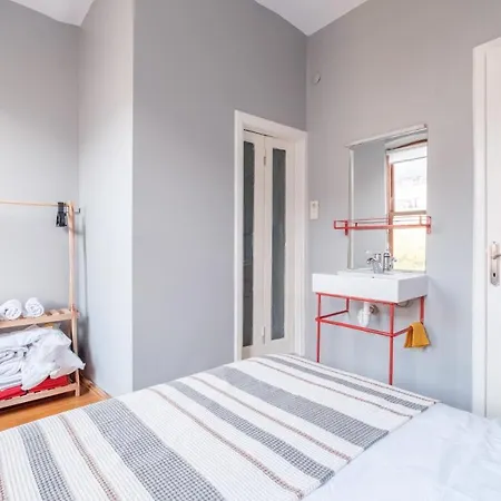 Chic Flat With Balcony 5 Min To Taksim Sq Apartment Istanbul