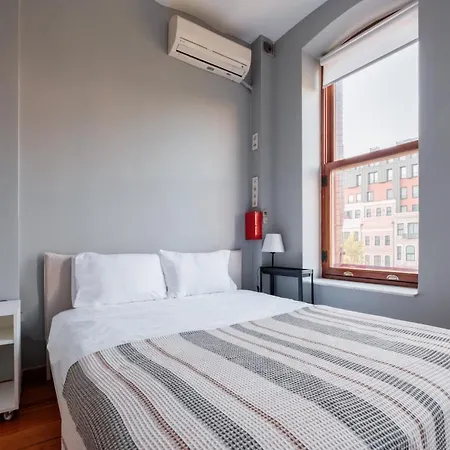 Apartment Chic Flat With Balcony 5 Min To Taksim Sq Istanbul