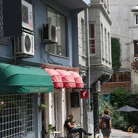 Jumba Hostel Istanbul