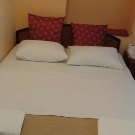 Hotel Sur *