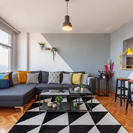 Apartment Feel The Breeze Of Bosphorus