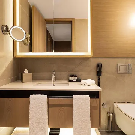 Movenpick Living Camlivadi מלון