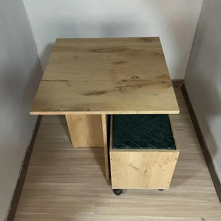 Golden Metro Boutique