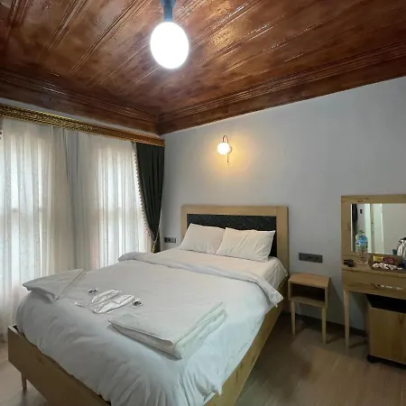 Hotel Golden Metro Boutique *
