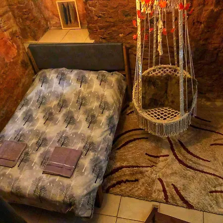 Yakamoz Apart Otel *