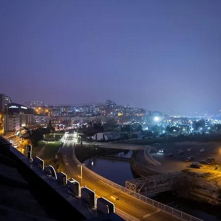 شقة فندقية Ava Center