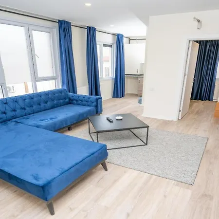 Guest Suites Hotel 4*
