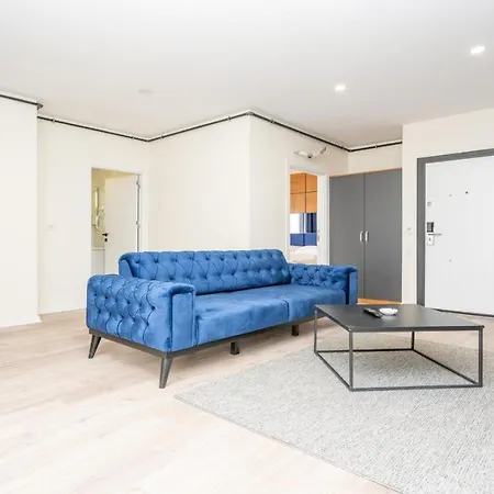 Hotel Guest Suites 4*