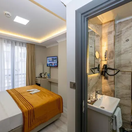 Skystar Deluxe Istanbul