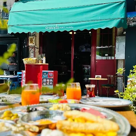 Baracuda Karakoy *