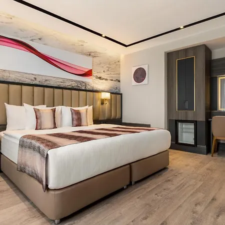 Ramada By Wyndham Umraniye * اسطنبول