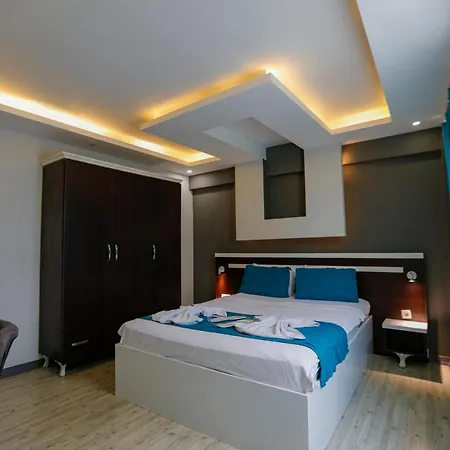 Sara Suit Aparthotel *