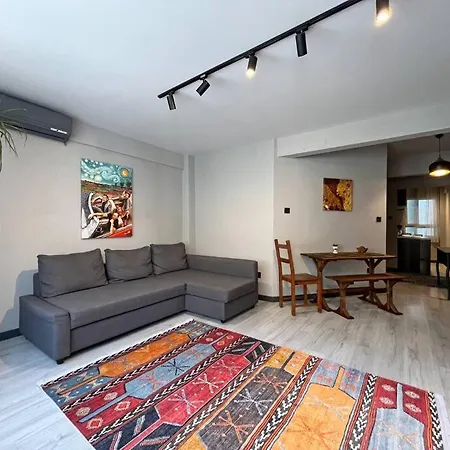& Cosy Flat For 4 Person Apartment Istanbul