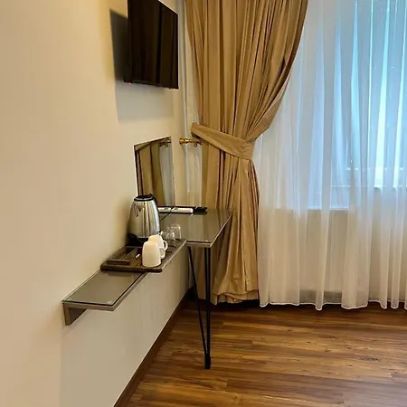 Taksim Nacre 360 Ξενοδοχείο με διαμερίσματα *