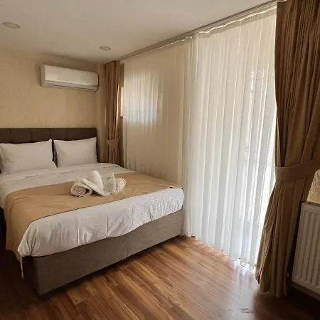 Ξενοδοχείο με διαμερίσματα Taksim Nacre 360 *