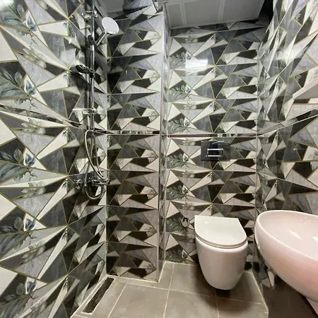La Perla Aparthotel