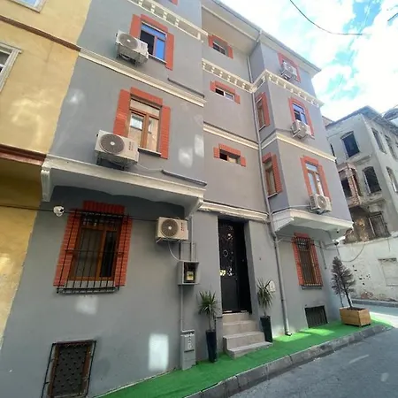 La Perla Aparthotel Istanbul