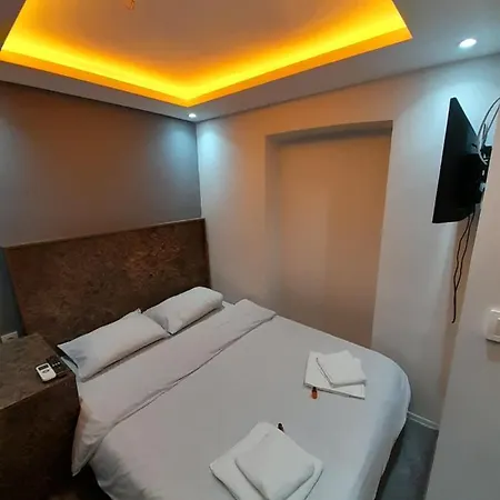 Aparthotel La Perla