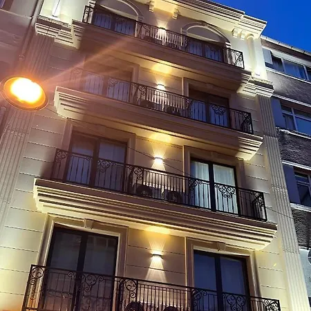 Golden Stone فندق