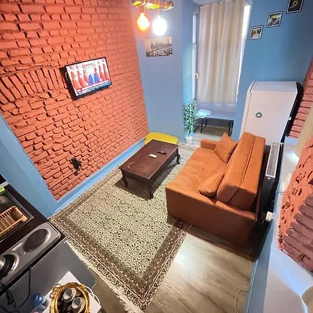 Taksim Pandora