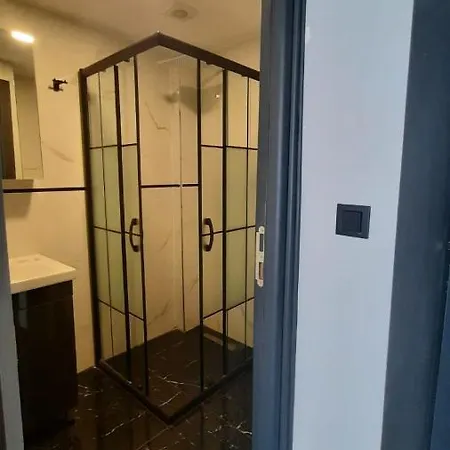 Door Hotel