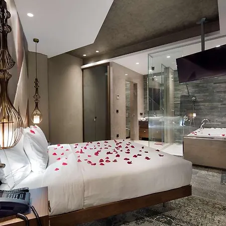 Doubletree By Hilton - Piyalepasa Hotell