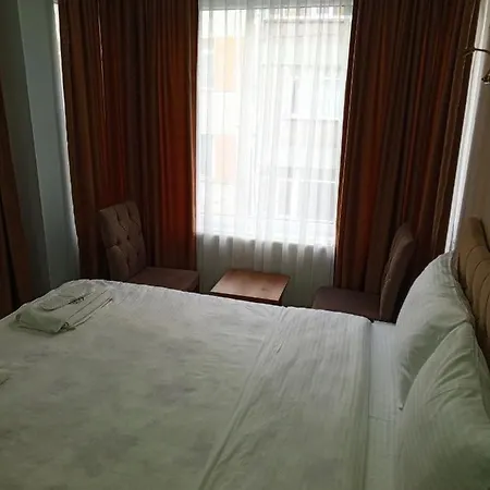 Eylueluem Hotel