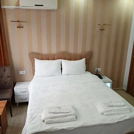 Eylueluem Hotel