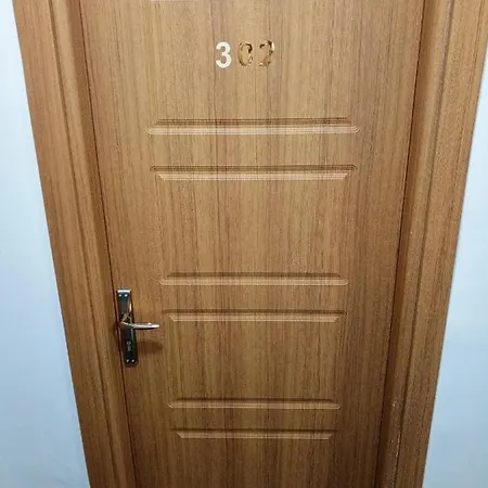 Eylueluem Hotel *