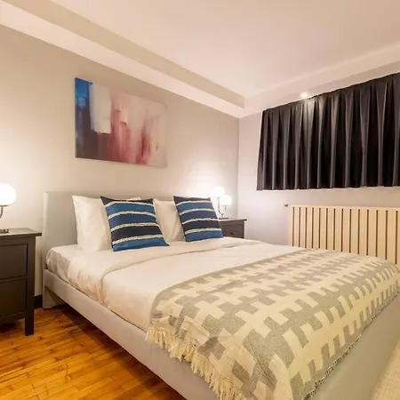 Stylishly Decorated Fourlex House Apartment Istanbul