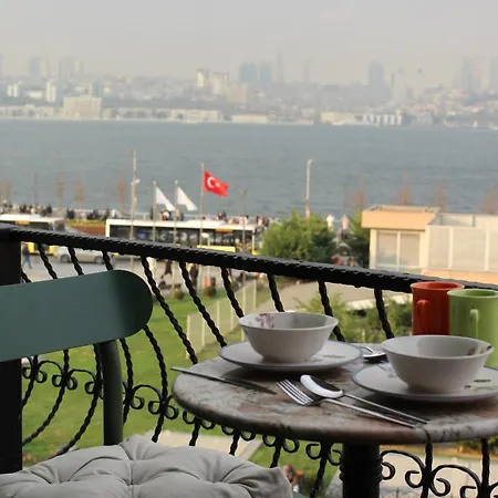 Ueskuedar Hostel Istanbulská provincie