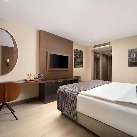 Hotel Tryp Sisli *