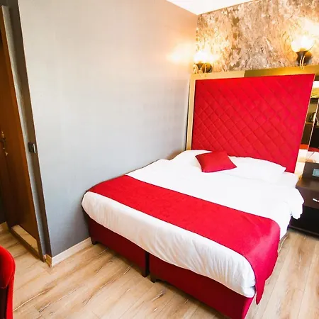 Hotel Kaya Royal - Old Town 3*
