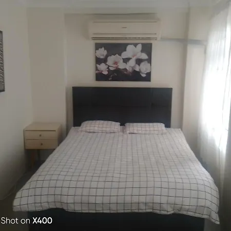 Apartament Istiklal Caddesi Ve Taksim Yuruyerek 1 Dakika. Stambuł