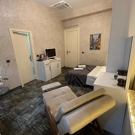 Es Moda Aparthotel