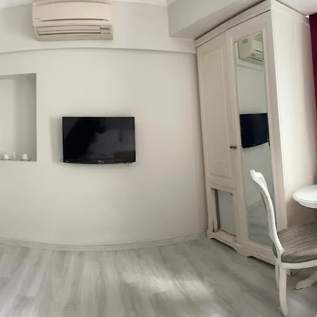 Aparthotel Nacre *