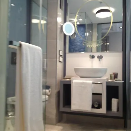 La Hotel 4*