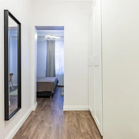 Red Suites Balat - Orange And Blue *