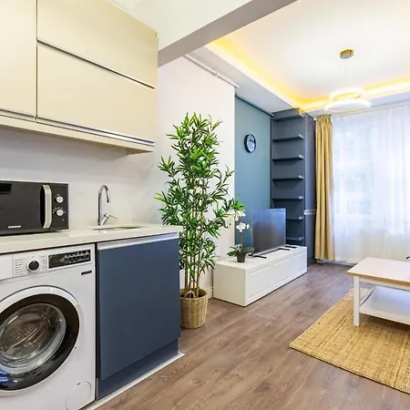 Apartment Red Suites Balat - Orange And Blue *