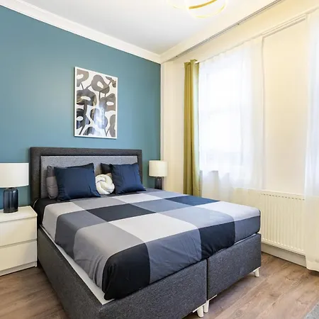 Red Suites Balat - Orange And Blue Apartamento