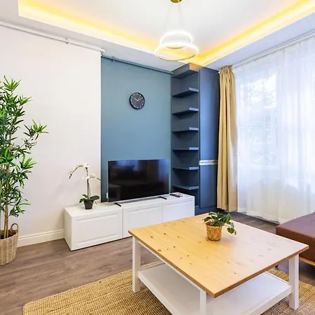 Red Suites Balat - Orange And Blue * Istanbul