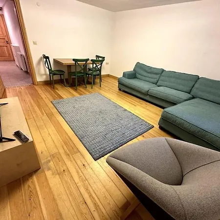 Bebek Apt 1 Min Walk To Beach Daire *