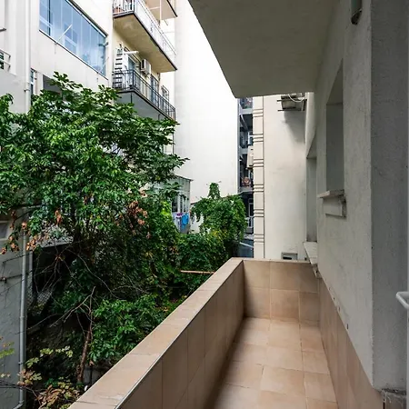 Apartment In The Center Of Taksim And Galataport 3 Bedrooms And 1 Living In *
