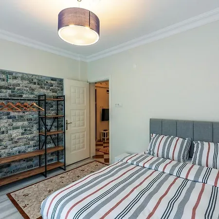 Apartment In The Center Of Taksim And Galataport 3 Bedrooms And 1 Living In Istanbul