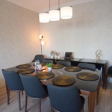 Apartment Charming 3bdr In The Heart Of Halkal Merkez
